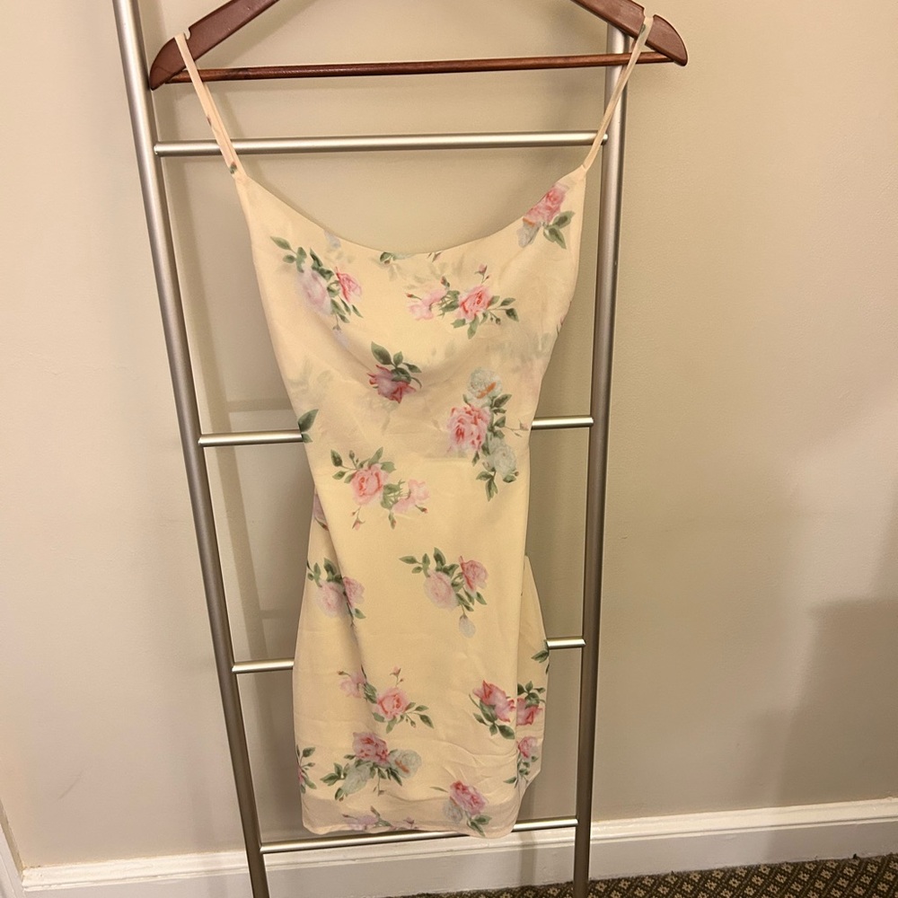 Princess Polly Watson Floral Dress. Yellow with Pink and Green - Picture 4 of 6